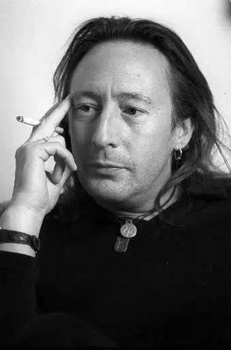 Julian lennon. Джулиан Леннон. Джулиан Леннон фото. Джулиан Леннон и Роберто Бассанини.