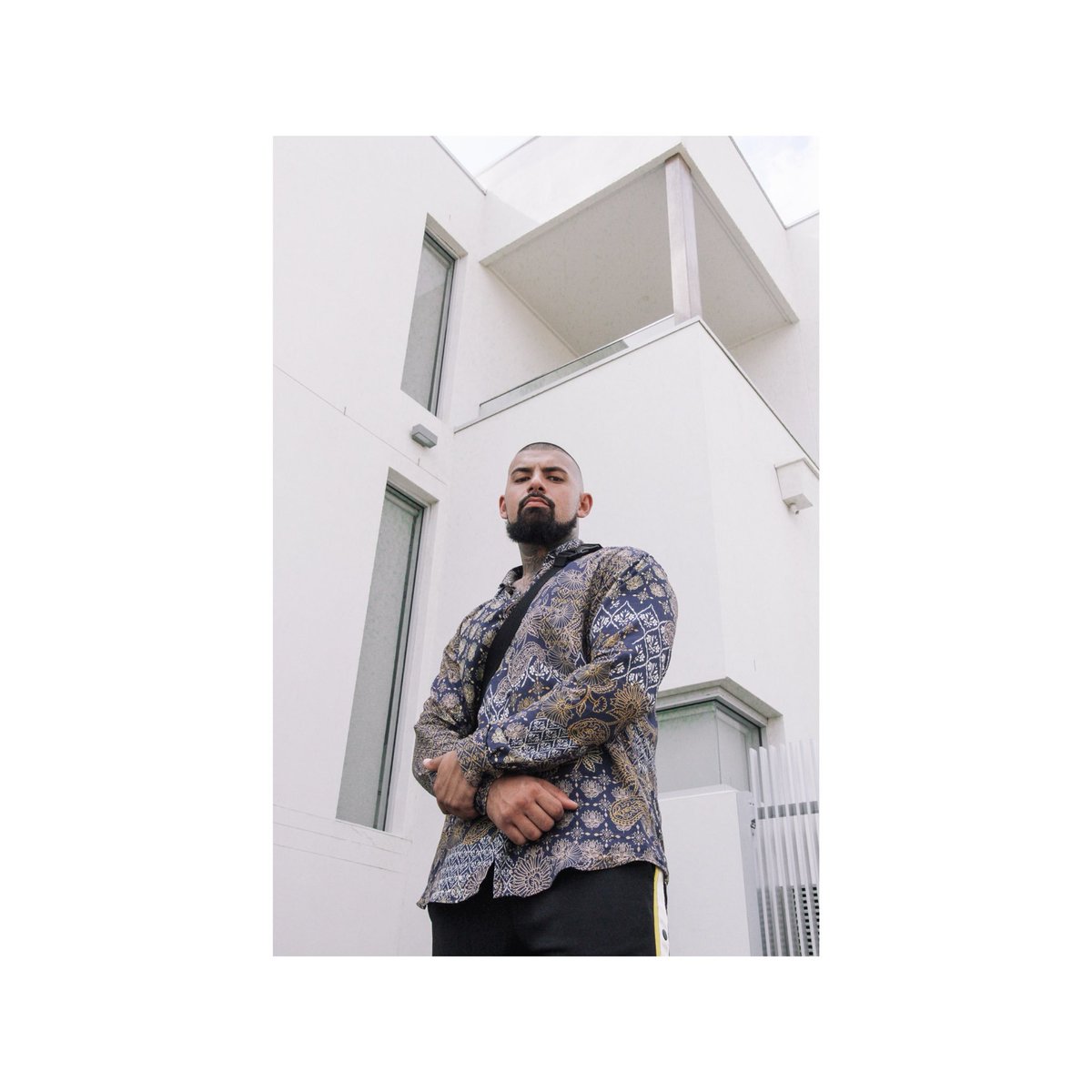 thereallazyj's tweet photo. 🎵 Cross The Line // April 12th
Creative Direction: @parmtree 
Photographer: @visualsbyrazak 
Model: @athenacleopatra https://t.co/k7HT5Eexb5