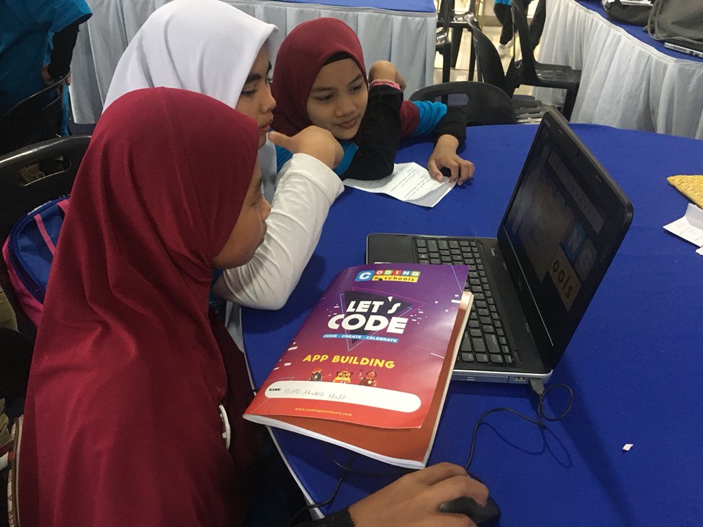 codingatschools's tweet photo. Teams are all still working till the last whistle. Fighting!
#codingatschools
#NEGARAKU
#MOF_Malaysia
#MyNBOS
#bahtera2018
#bahterakelantan https://t.co/u00Lz3CPU5