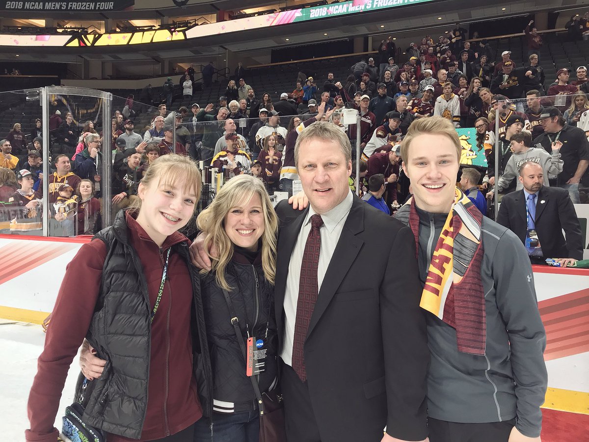 ryansandelin's tweet photo. He might not be the Coach of the Year this year, but he is every year to our family. Couldn’t be more proud of my Dad and the ‘Dogs on their 2nd Natty title! 🐶🐶 https://t.co/9UUdLJWksD
