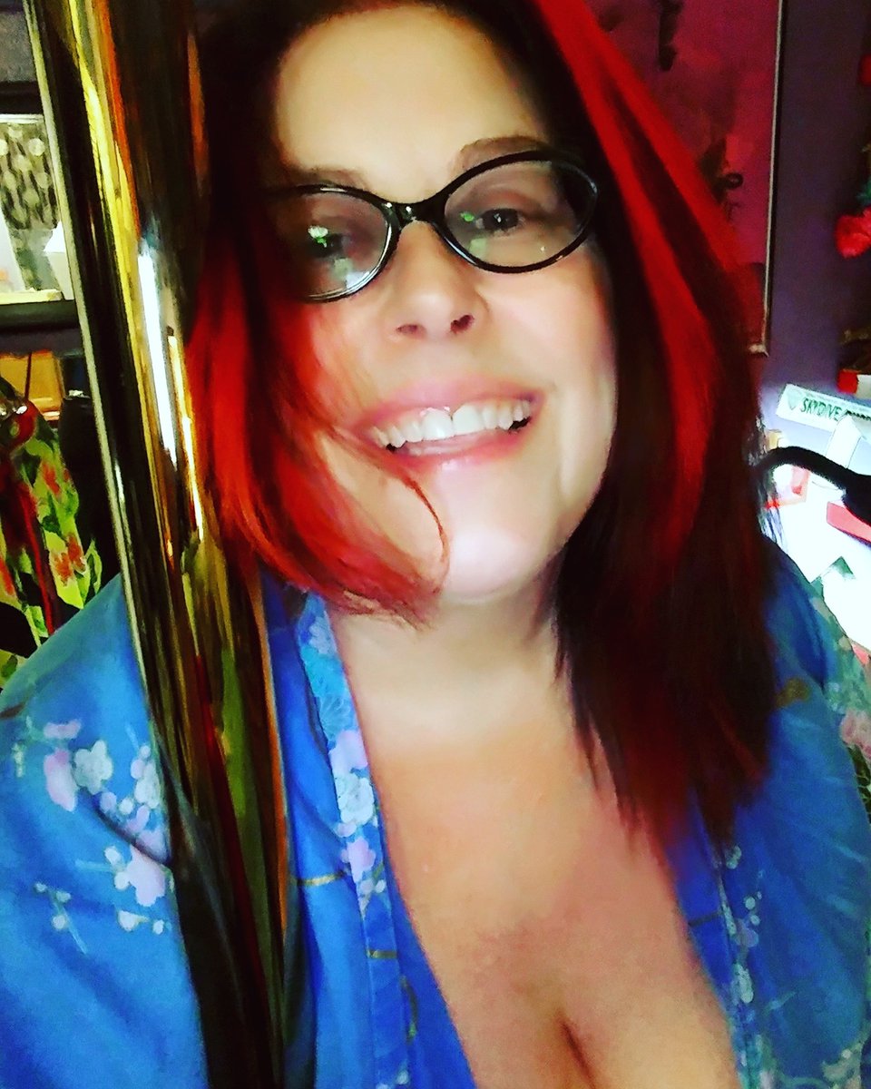 KinkyKlubhouse's tweet photo. Saturday Nite Fun! Who wants to play https://t.co/6O6I9ecPs6.
#blocksession #cammodel #Saturday #milf #ohmibod https://t.co/NEoNlsByp8
