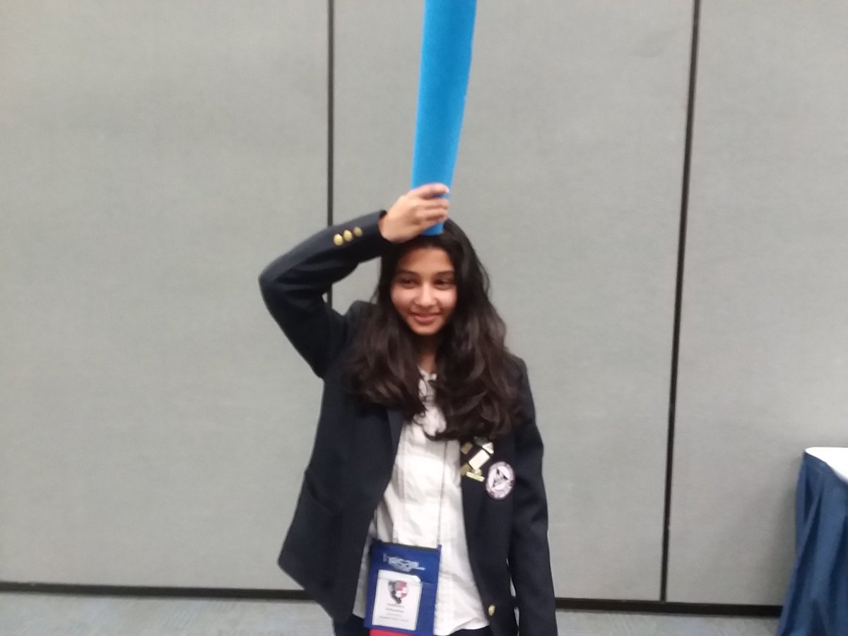 Congratulations to Vaibhavi (<a href="/vpkitkat/">Vaibhavi Patankar</a>) for placing in Extemporaneous Poster! <a href="/ResedaRegents/">RHS Regents</a> <a href="/CalHOSA/">California HOSA</a> <a href="/melanieawelsh/">Melanie Welsh</a>