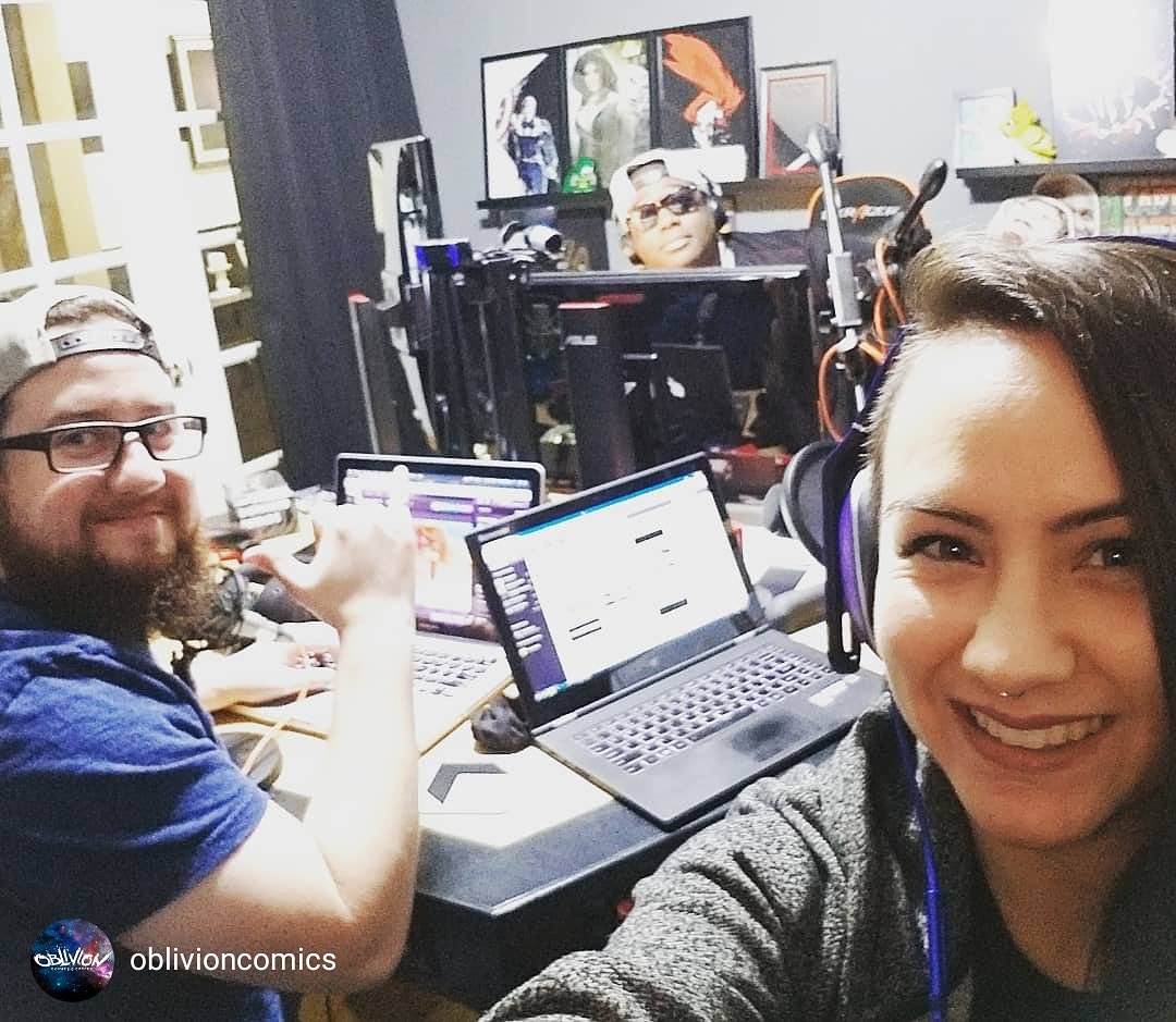 OblivionComics's tweet photo. repost via @instarepost20 from @oblivioncomics Laura's back in the @videogamebang studio tonight! Catch the live stream now on Twitch.
https://t.co/DiIQTeo4TN
#videogamebang #vgb #videogames #gamers https://t.co/vnbT5Rfhoq