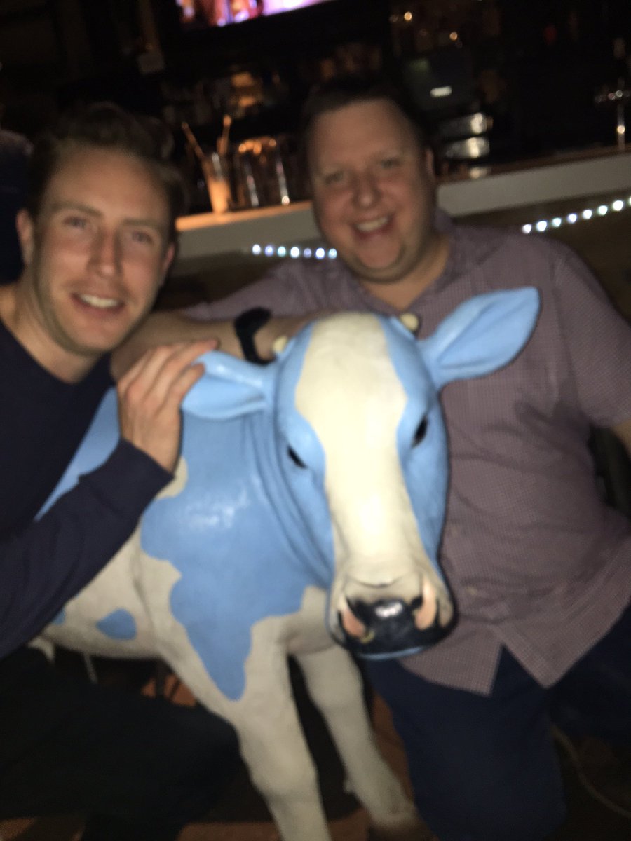 GeeGarcia4's tweet photo. #envision18 #2kierans&amp;acow https://t.co/Z6xgZcSO8k