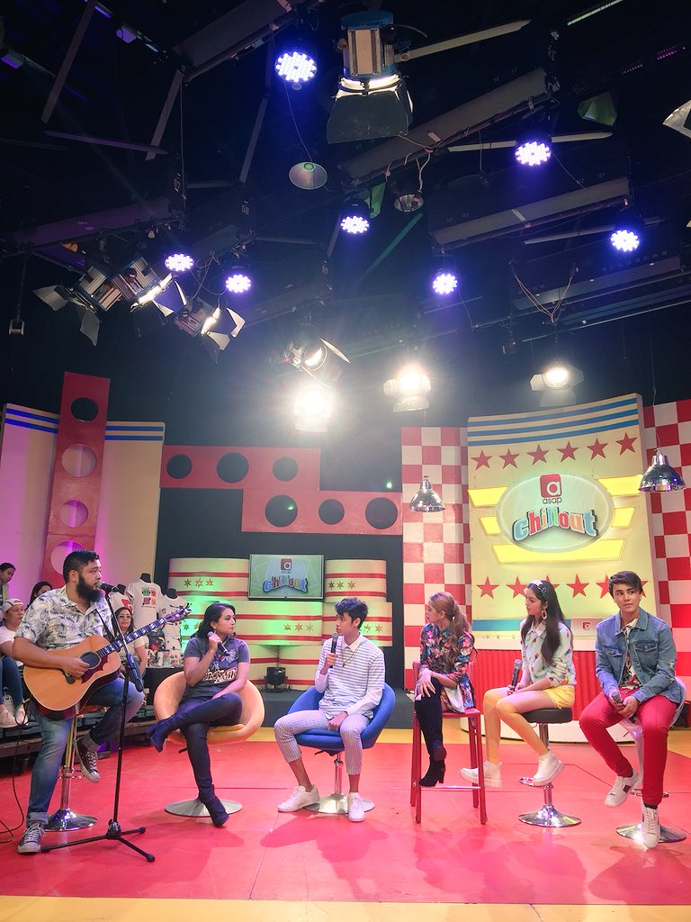 ASAPOfficial's tweet photo. CHILLOUT: Edward, may song request nga ba for MayMay? WATCH HERE — https://t.co/deUKb9FRsa https://t.co/oGkfSqgMP7