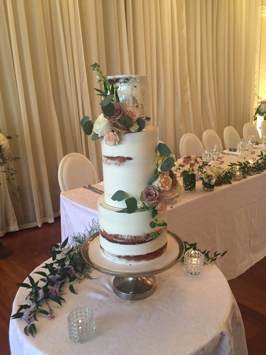 broucicek's tweet photo. #l&amp;d2018 Congrats David and Laura! https://t.co/yMcPwzCSgt