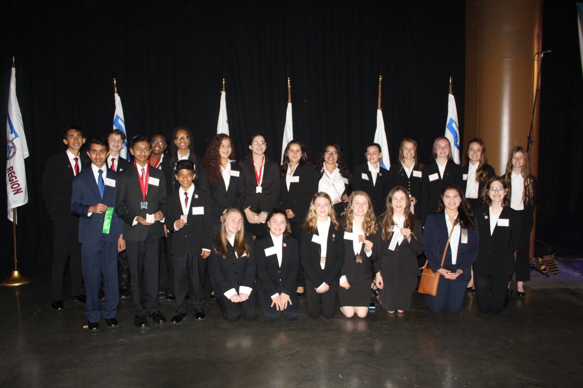 ThelusmaMarty's tweet photo. HOSA Region 3 Middle School Division ROCKED at this year's HOSA State Leadership Conference in Orlando! @Grantham_Greats @LMSLibertyPride @HMS_Bulls @BMSPantherPride @NMMScolts @fort_mccoy @CTEmarion @NationalHOSA https://t.co/06w8VPZzyc