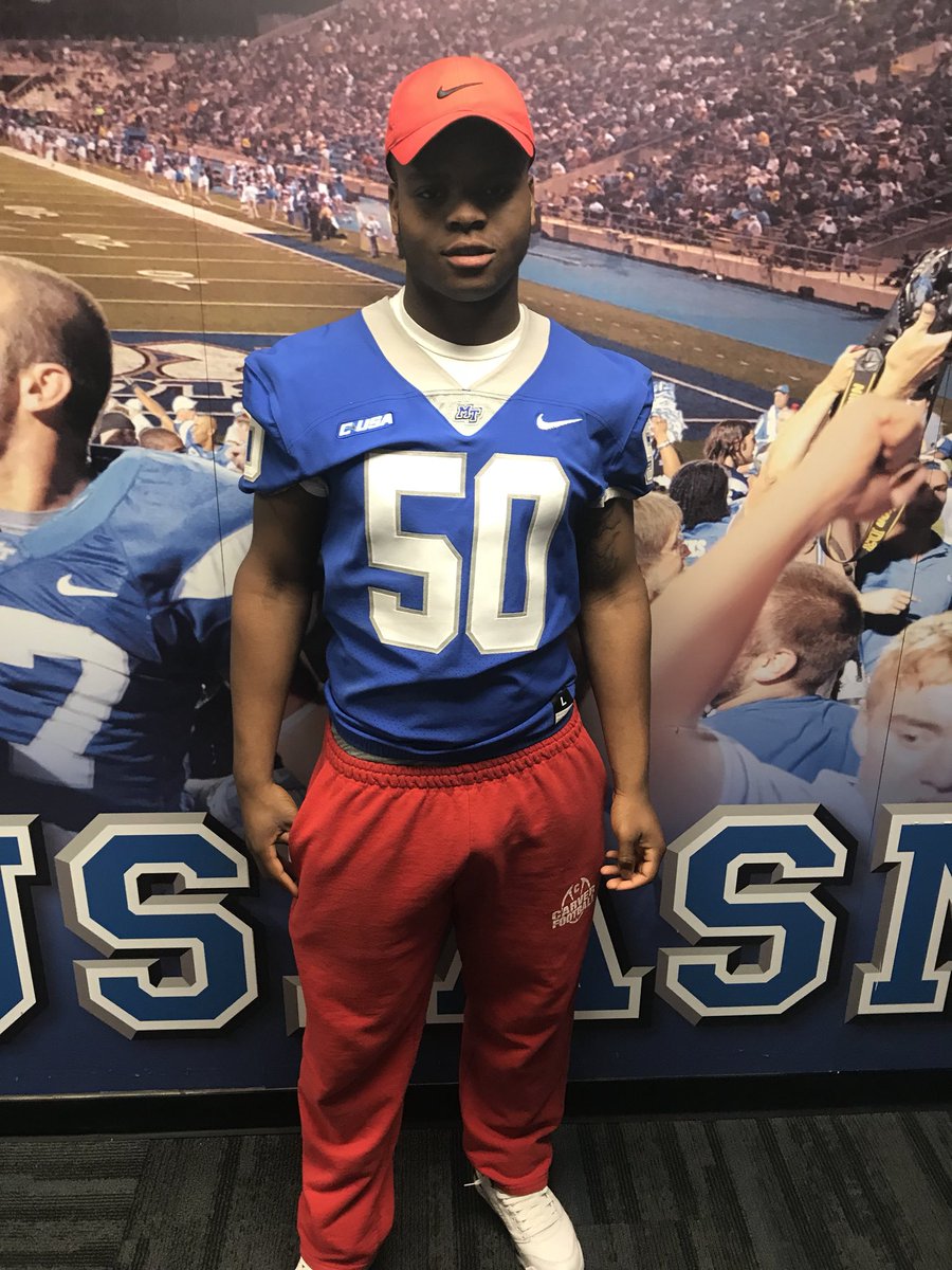 TRAVON_STUTSON's tweet photo. Enjoyed MTU today🤙🏽🏈@coachbeckles @MT_FBRecruiting https://t.co/MzkFaBmCvY