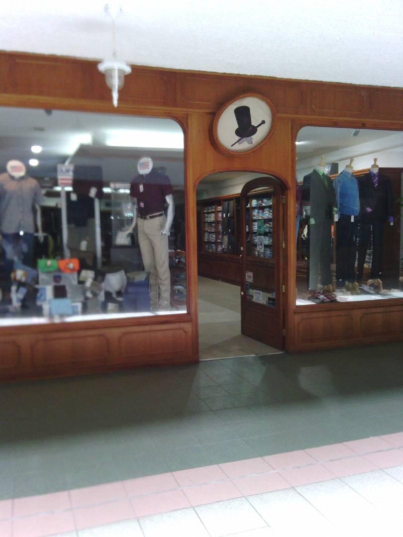 #DetallesElCaballero 🎩
La tienda para los hombres del siglo XXI 👌 ¡Buenas noches! ⭐🌙
°
°
#feliznoche #detallesdecaballeros #moda #moderno #man #estilo #fashion #ropa #abril #sabado #centrocomercial #cascadamaturin #cclacascada #lacascada #maturin #monagas #oriente #venezuela