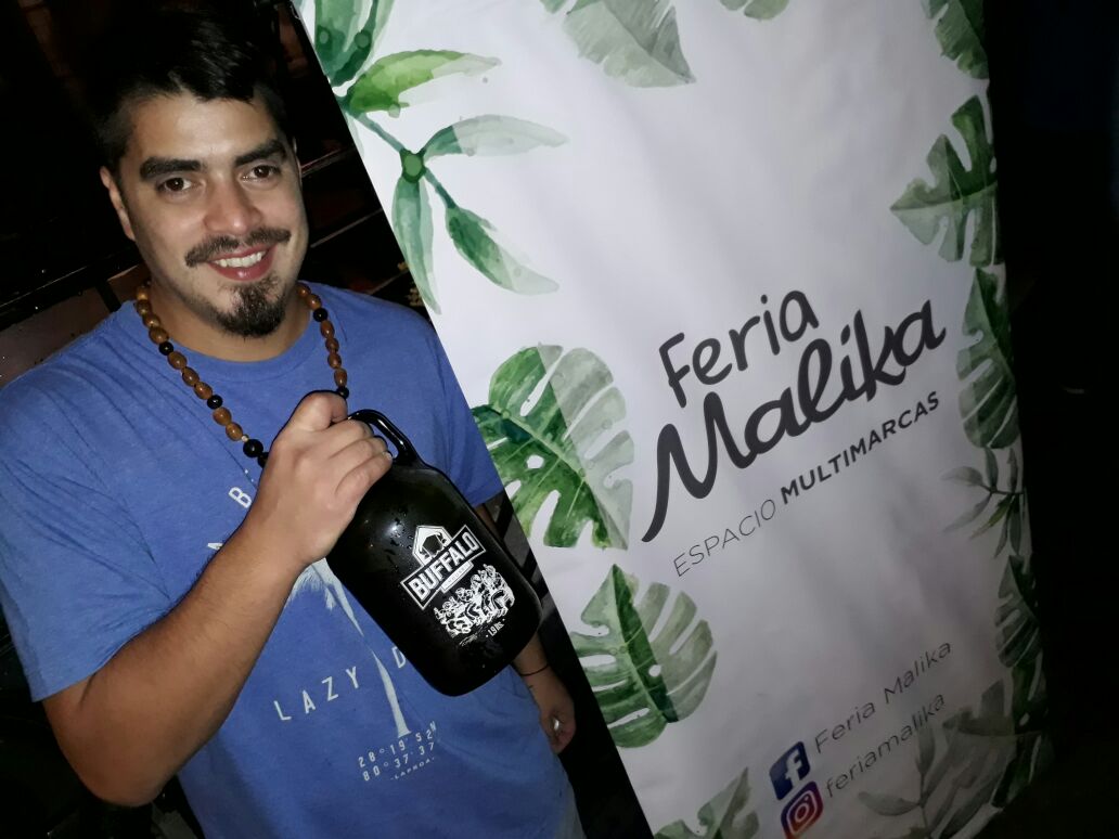 AlchuSmow's tweet photo. Chagraciassss @cpendientesm90 y #feriamalika and #buffalohouse https://t.co/XEtsUDXG5T