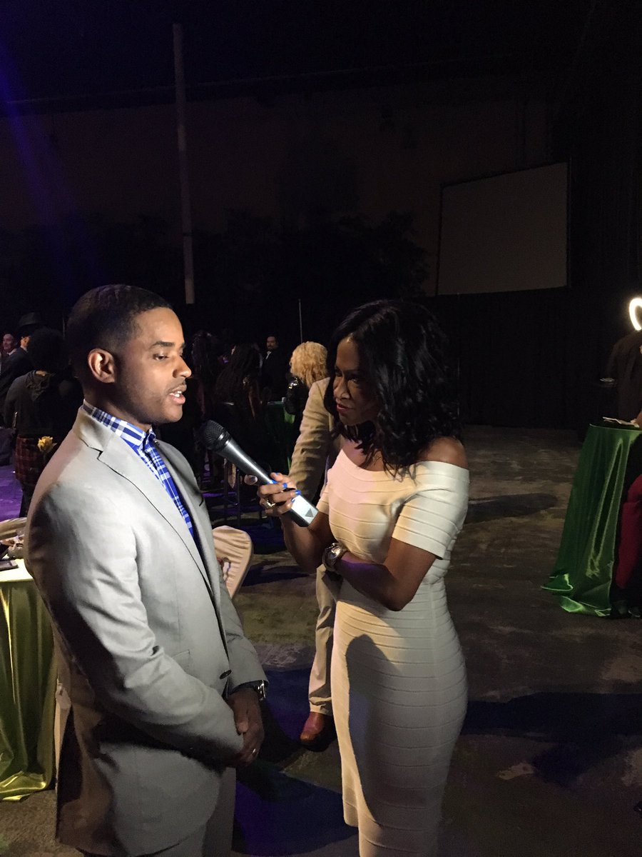 donnaterrell_tv's tweet photo. Interview with @LarenzTate in town for #DCFP raising $$ for @TimmonsArts Watch the interview on @FOX16News at 9 https://t.co/DxZV4DiAXr