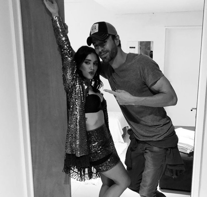 l4ligirls's tweet photo. bisexualidad en una foto  #LaliConEnriqueIglesias https://t.co/LmJbzHkkv7