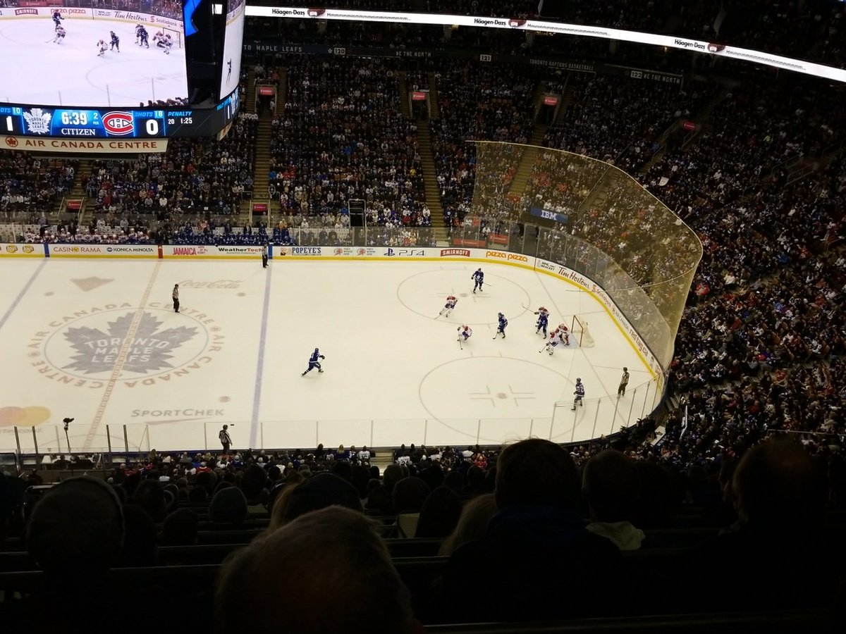 JakesSOC's tweet photo. @NorthernlionLP Hey Ryab any love for the maple leafs on the last game of regular season? https://t.co/Utz0A8BnyR