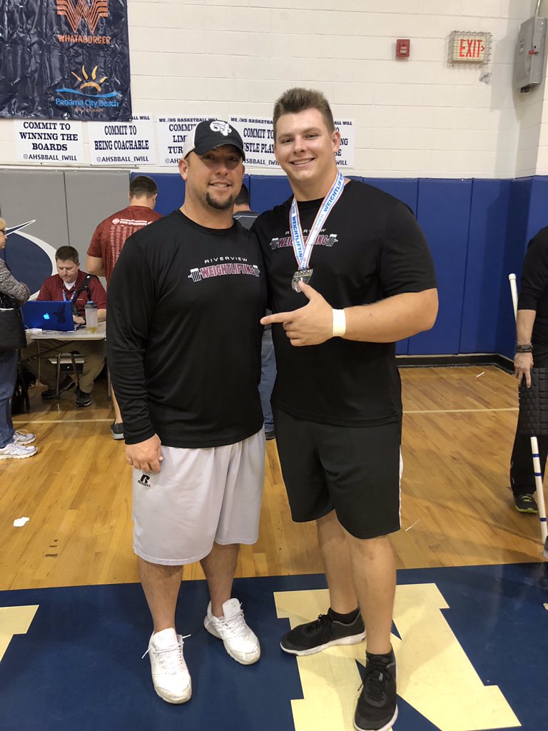 RamsRhsFootball's tweet photo. Jared Moose Griffith had personal bests today in the Bench Press 445lb Clean&amp;Jerk340lb and total 785lb! Congrats! @moose_griffith @jsmithers33 https://t.co/fusaaVIpic