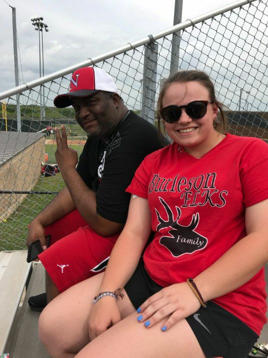 AMNTX18u's tweet photo. Had blast seeing one of my fav #AFEAlumni and Alumni parents 2017 Taylor Sutton @taylorsutton599 and @slsutton67 yesterday watching @bhsElkSoftball vs Burleson Centennial @maddie_jo9 @hayley_a_v @natbug_322 @braileywasik https://t.co/EZyEy7nsL4
