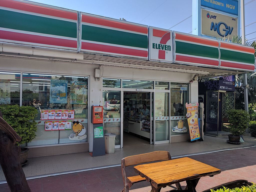 Re File リファイル タイ コンビニでロシア人女性がナイフで自身の喉を掻き切って自殺を図る T Co Mk1ftcqfzp Re File リファイル タイ コンビニでロシア人女性がナイフで自身の喉を掻き切って自殺を図る T Co Mk1ftcqfzp