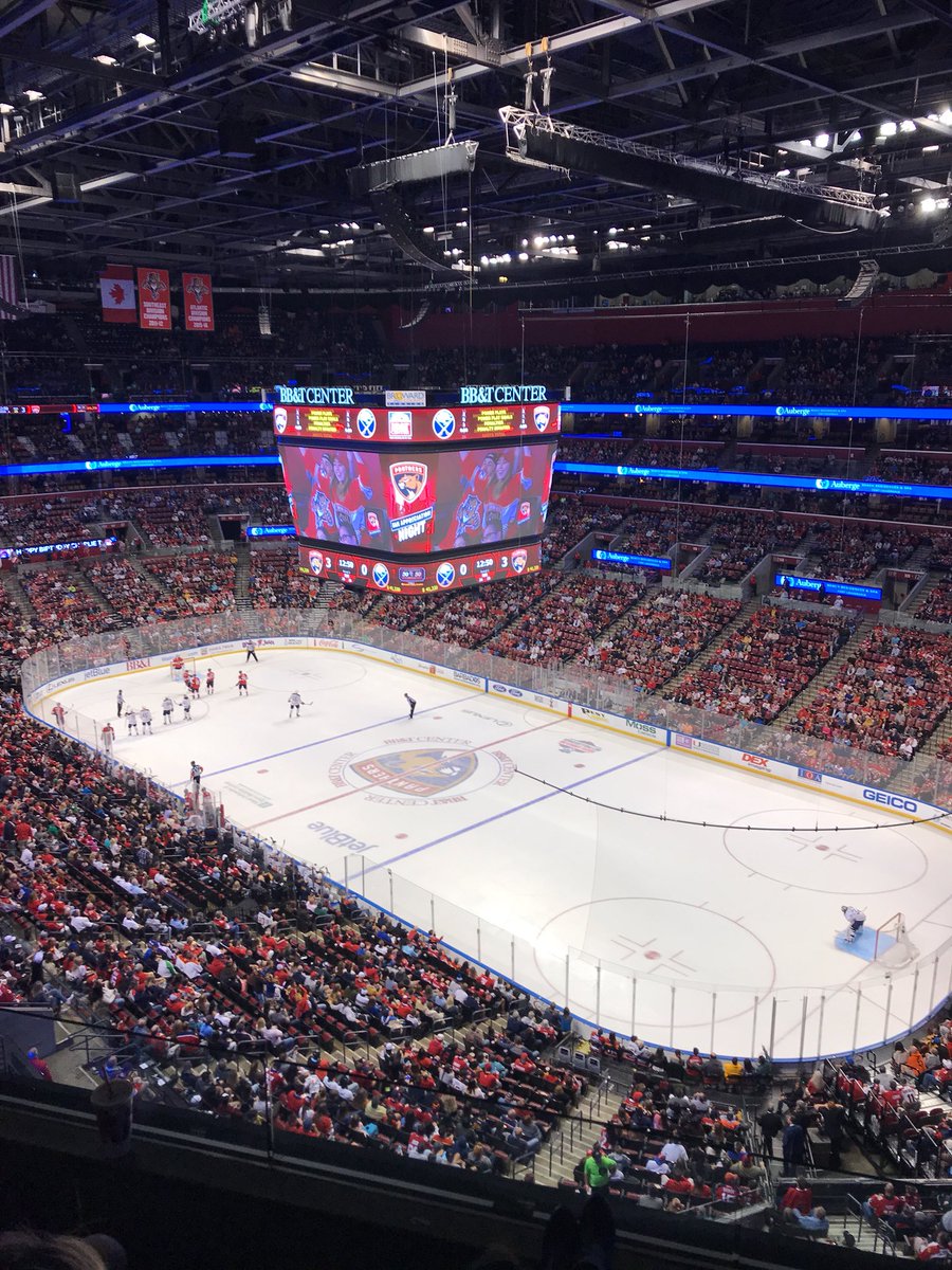 musictc21's tweet photo. Gonna miss these people and this view for a little while!! #FlaPanthers #screamteam331 @FlaPanthers @Gravenger5 @Candegirl88 @DR928 #WOOOOOO https://t.co/odxPrXlrmd