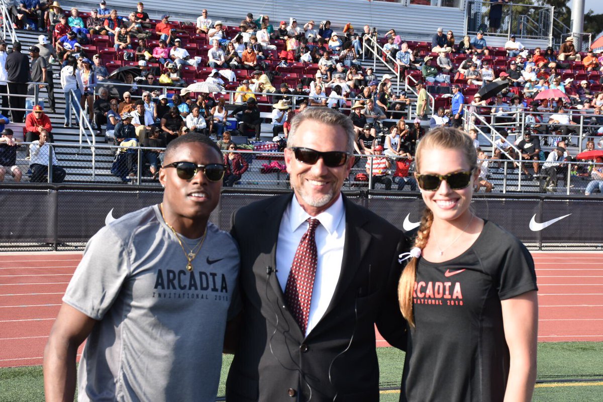 ArcadiaUnified's tweet photo. A big thanks to Olympians @steeple_squigs & @__coleman for visiting the Arcadia Invitational & being so nice friendly with all the athletes! A huge inspiration for our future Olympians who are no doubt competing here today! #ArcadiaInvitational #arcadiainvite #mydayinla #niketf https://t.co/A1J1Ws1p2C