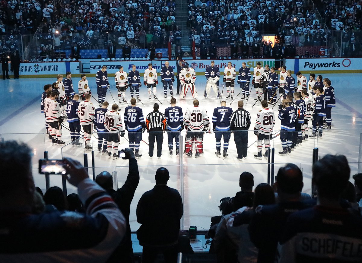 BarDown's tweet photo. Teams across the sports world are honouring the Humboldt Broncos with pre-game moments of silence. MORE @ https://t.co/0lvINoQItr https://t.co/lv7fQwbABT