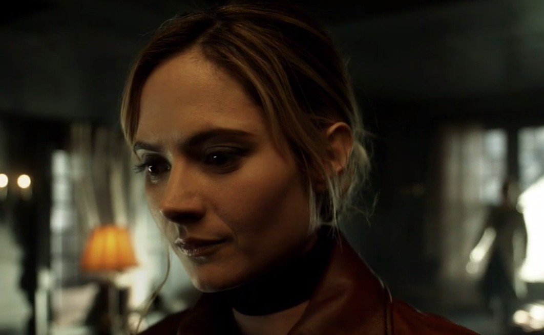 //a clown and a harlequin