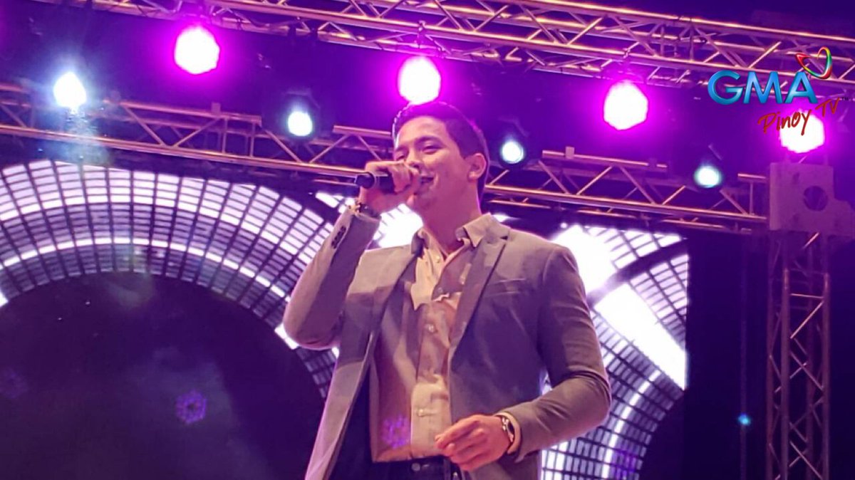 gmapinoytv's tweet photo. LOOK: Kapuso heartthrobs Alden Richards, Dingdong Dantes and Dennis Trillo serenade the audience with heartfelt renditions of their chosen songs. 😍 #SikatKaKapuso https://t.co/lEKAuq2vAU