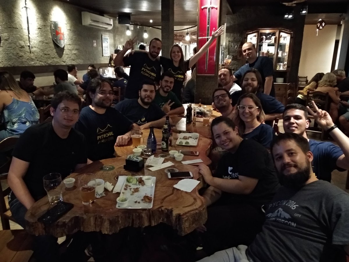 leleportella's tweet image. Pybar na #pysul18