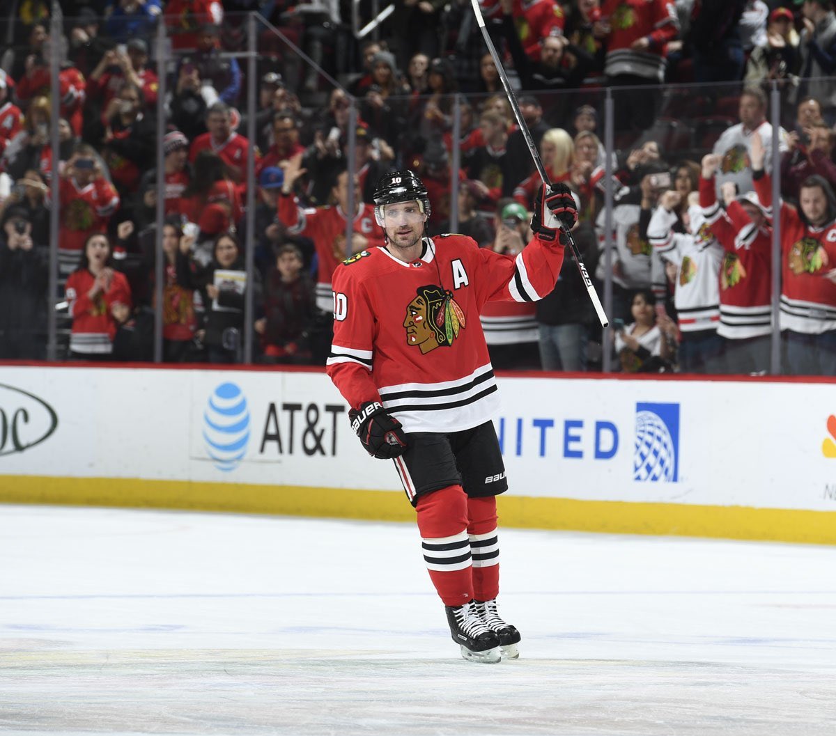 jstathoght's tweet photo. Thanks @NHLBlackhawks @10PSharp #Blackhawks #ThankYouSharpy #Sharpshooter #YouWillBeMissed https://t.co/yjg48iqRkG