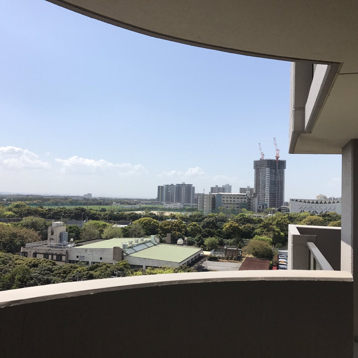sawadakikaku's tweet photo. お部屋からの景色✨シャルマン幕張✨https://t.co/gIbjF15z8l✨幕張の不動産のサワダ企画✨🏡✨ https://t.co/i5qDNOGYGn