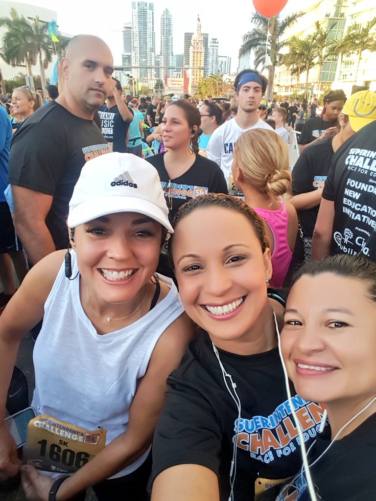 CandidaGil21's tweet photo. What a Day!...Superintendent 5K with  Leslie and we made it to the end. I'm exhausted but worth it for the cause. Can't wait til next year.  #miamicao #MiamiSup5K #fswskyway https://t.co/UGBjAODMTh
