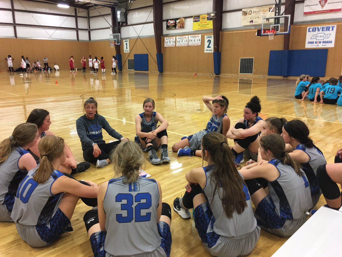 FalynMyers's tweet photo. The tougher you play, the better you get. This group improved drastically just over 3 short games today!
#LBChaos #SelectBall #LampasasProud #VarsityDivision https://t.co/9QsxF8R5ad