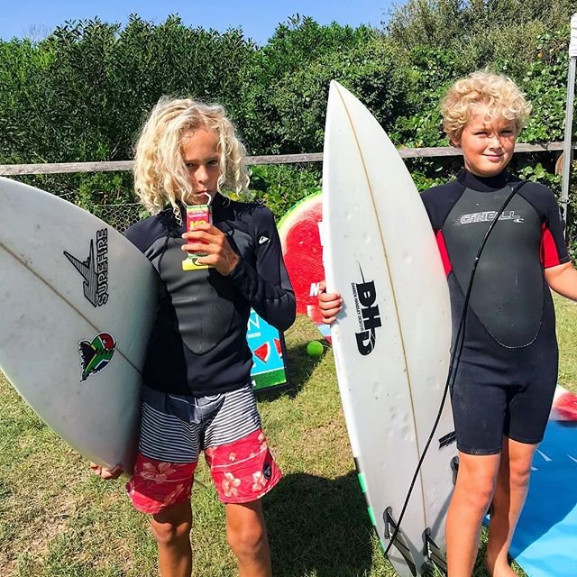 Come visit us &amp; hydrate yoself with some H2melon! 🍉☀️💧

We’re supporting <a href="/surfing_nsw/">Surfing NSW - Official Account</a> surf comp and Long Reef. Get yo hands on some free samples &amp; get involved with our Melon Bowls bowling game! 🎳🍉