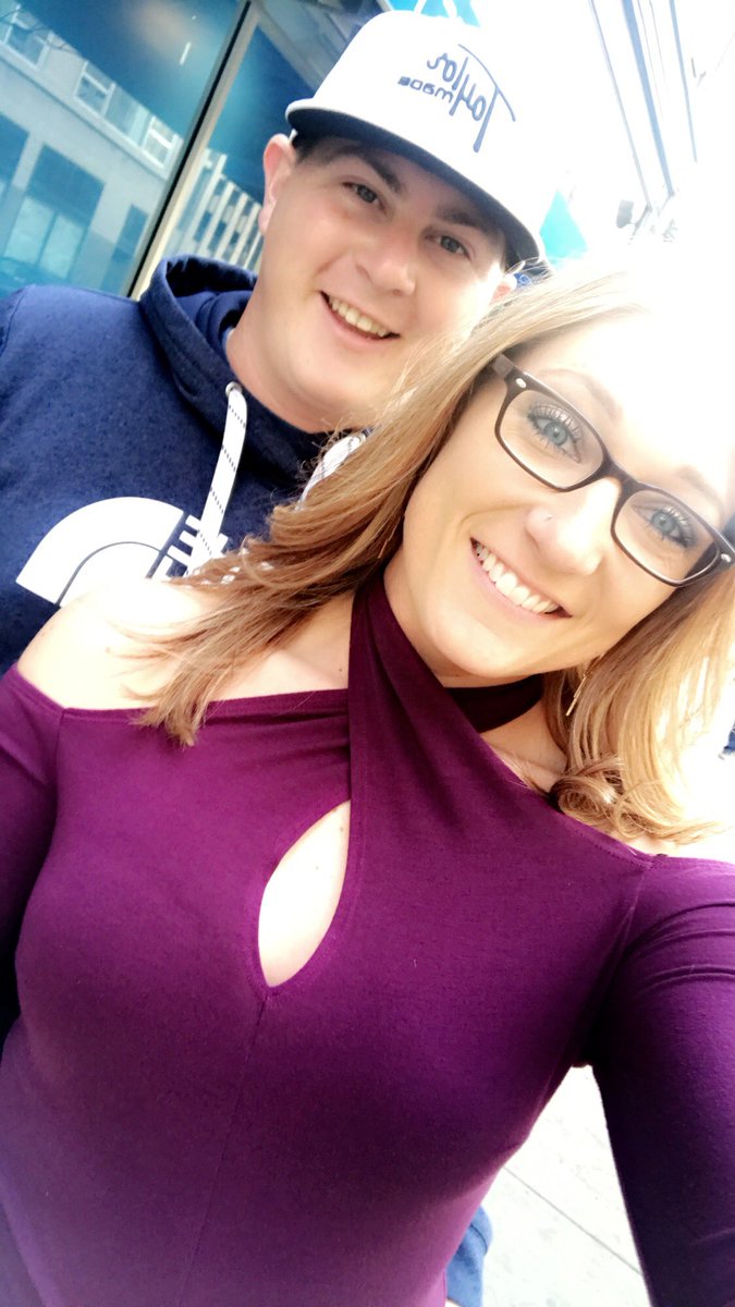 a_josephine's tweet photo. Date night with my man ♥️♥️ https://t.co/HPwEnYgLLW
