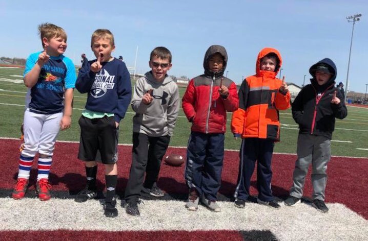 eyfca's tweet photo. 2018 Spring punt, pass &amp; kick challenge.  Many smiles and great memories made. Sign up for EYFCA at https://t.co/JyQTxZT9UI now! Go Cards! @KurtisWenger @coachhayden51 @hammer15_dain @LYF1963 https://t.co/kEDBXHZrVM