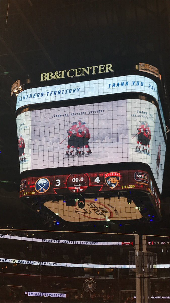 okkristinaa's tweet photo. Until next season boys ❤️ Thank you for everything #FlaPanthers https://t.co/hbIXILFBJN