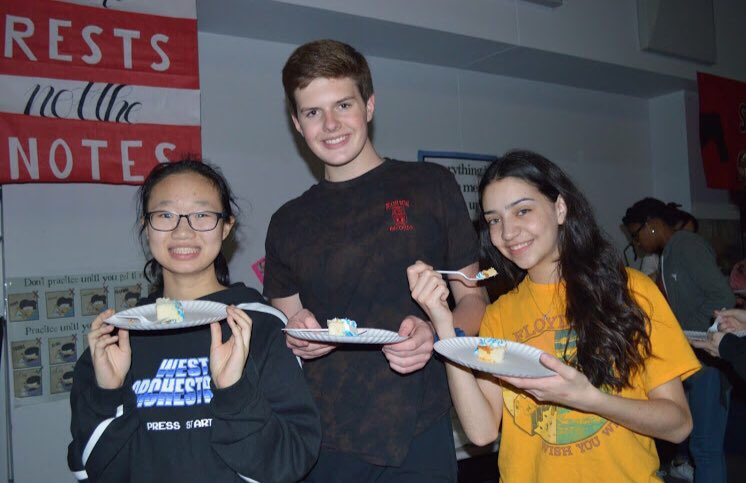 SheptonOrch's tweet photo. Nacho Night was a success! Thanks to everybody who came! 🧀🧀🧀 https://t.co/A7mbMwaLMA