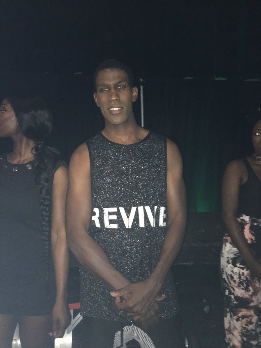 donnaterrell_tv's tweet photo. Look who's modeling in #DCFP @JonathanRozelle #inthehouse @FOX16News #walkingtherunway https://t.co/lXT8pMU6ab