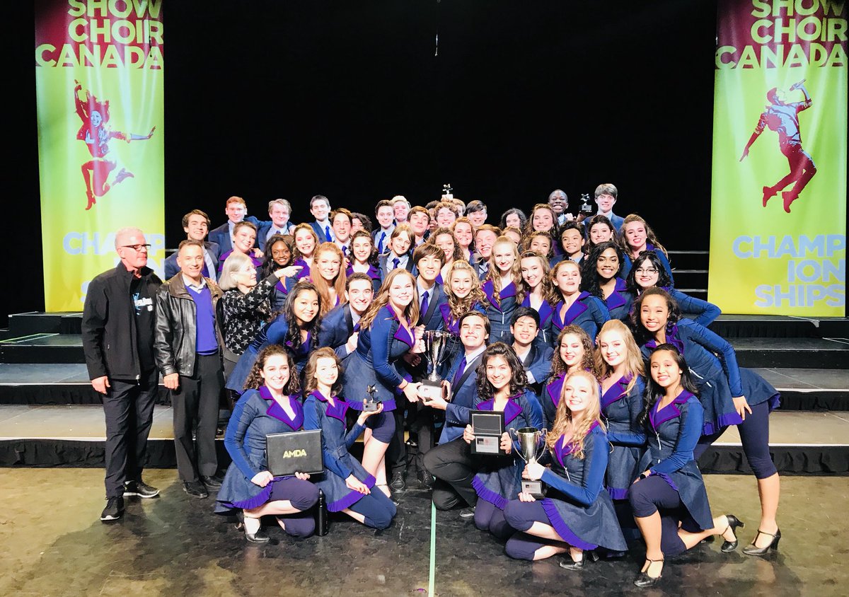 showchoircanada's tweet photo. CONGRATULATIONS to our 2018 @showchoircanada Grand Champions @EsaSplash from #EtobicokeSchoolOfTheArts @tdsb! #SCCChamps2018 🏆🎶 https://t.co/j9do4OVDvO