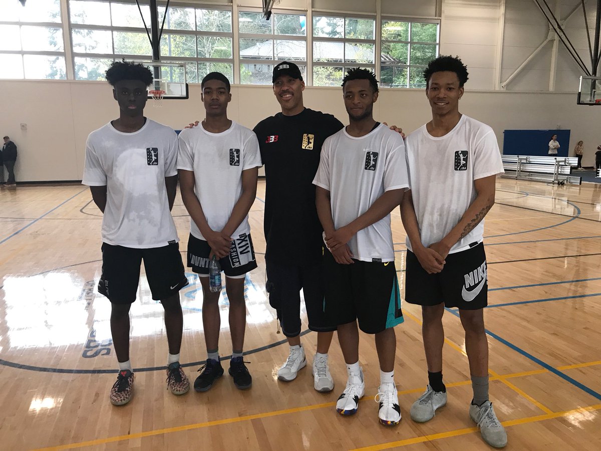 Lavar Ball tweet media