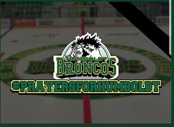 AbbyPilots's tweet photo. #PrayersForHumbolt 
Hockey is family 🏒 ❤️ https://t.co/BkjnuHSD8X