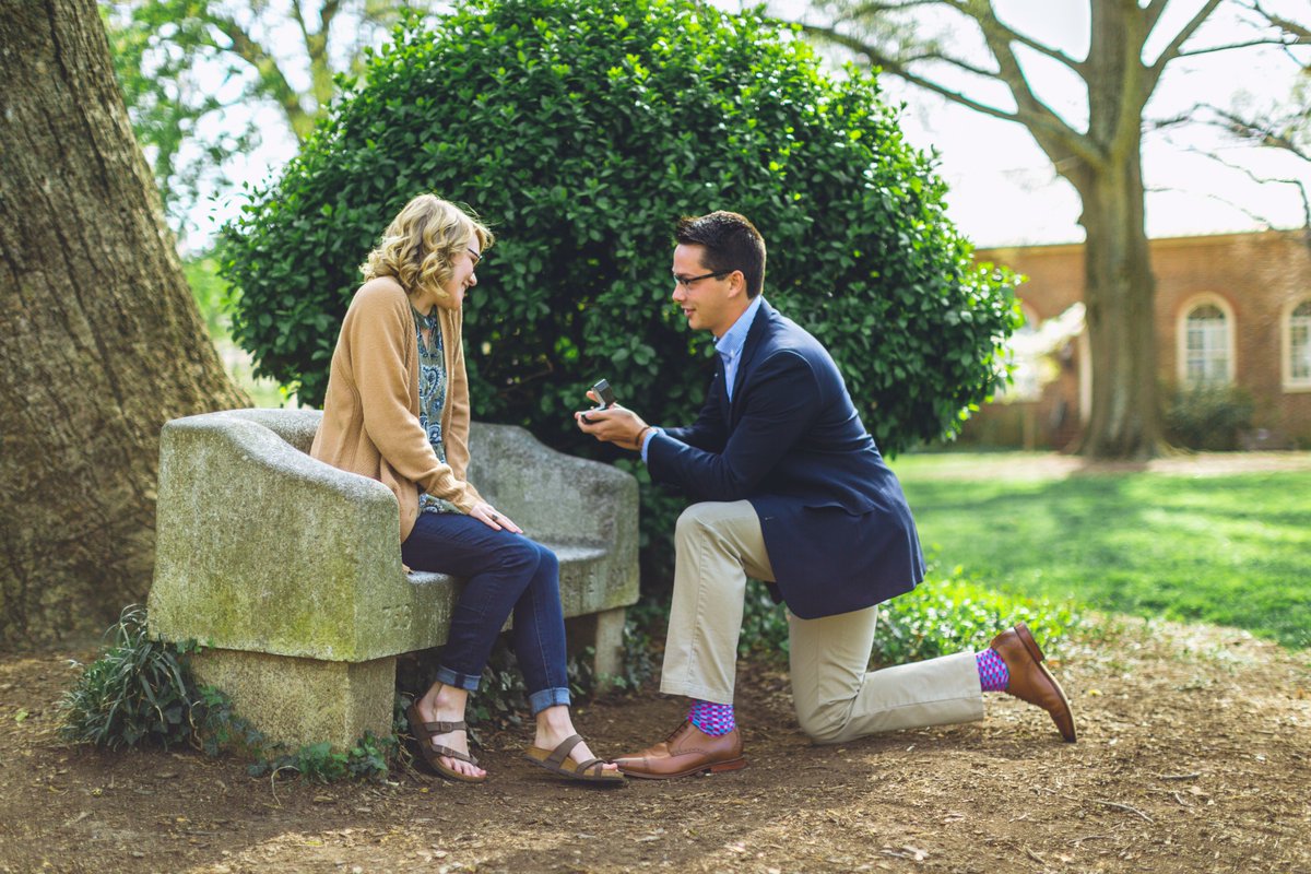 _erksusanne's tweet photo. MY BEST FRIEND GOT ENGAGED AND MY HEART IS OVERJOYED YALL (swipe to see some pure sweetness) https://t.co/GBL8NRKKwv