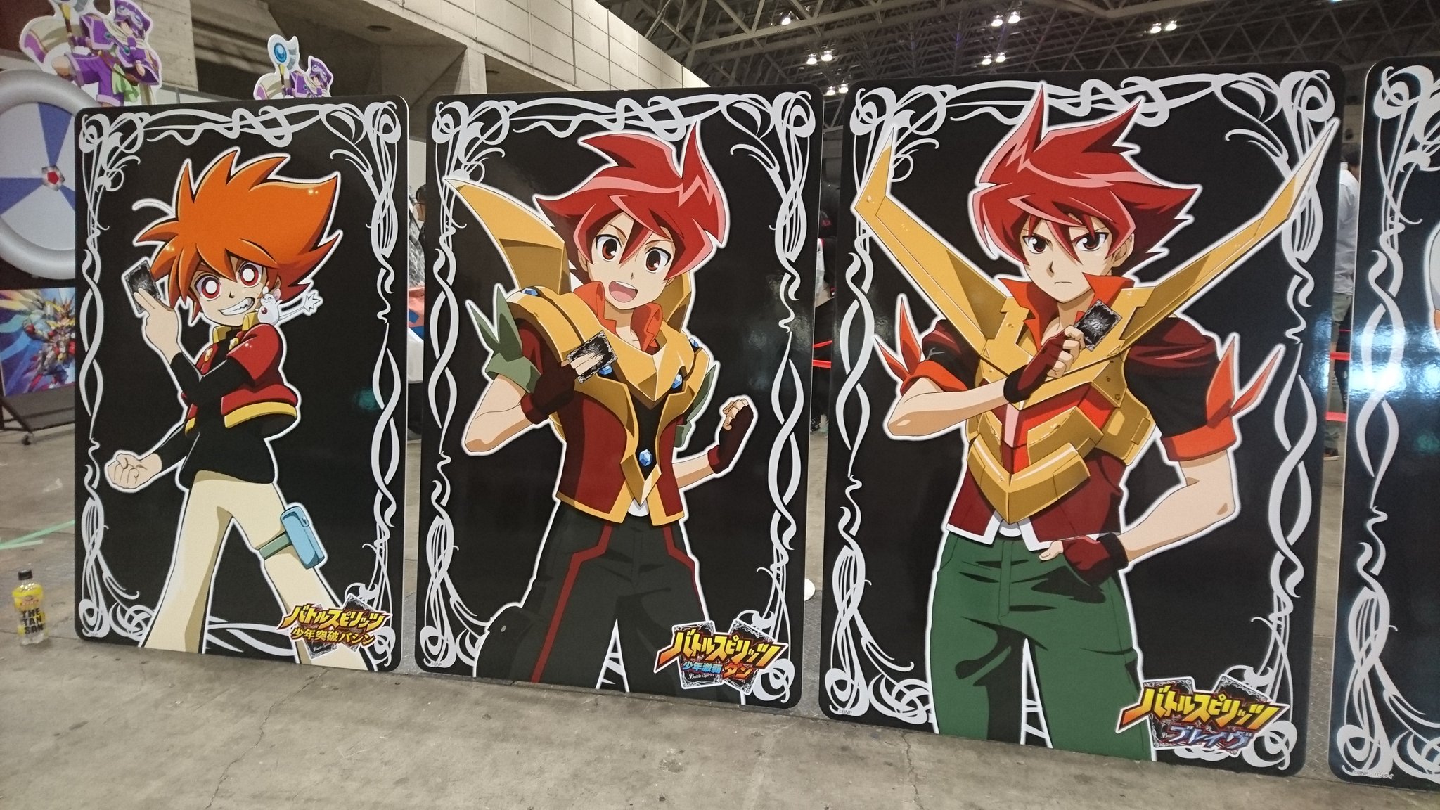 バトルスピリッツミラージュ アニメ公式 Pa Twitter バトスピmax会場に歴代アニメ主人公パネル登場中 こちら全て各作のキャラクターデザイナーの皆様描きおろし 10周年記念イラストです バトスピ
