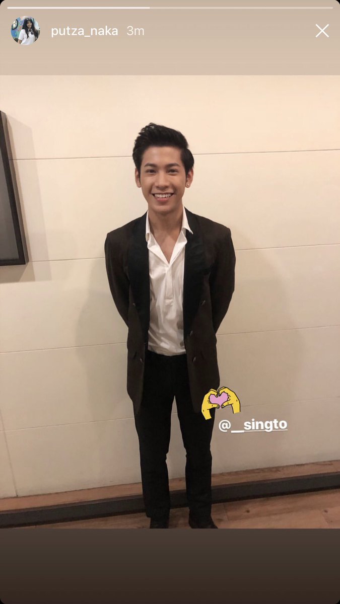 nupear_dent's tweet photo. ยินดีด้วยนะครับกับรางวัลวันนี้ 🎉🎊
#SingtoPrachaya #KristPerawat
Cr.IG putza_naka https://t.co/aXGsM5ZHP5