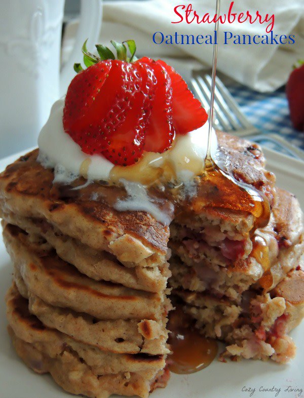Mmm...Strawberry Oatmeal Pancakes!

So delicious!  

cozycountryliving.com/strawberry-oat…