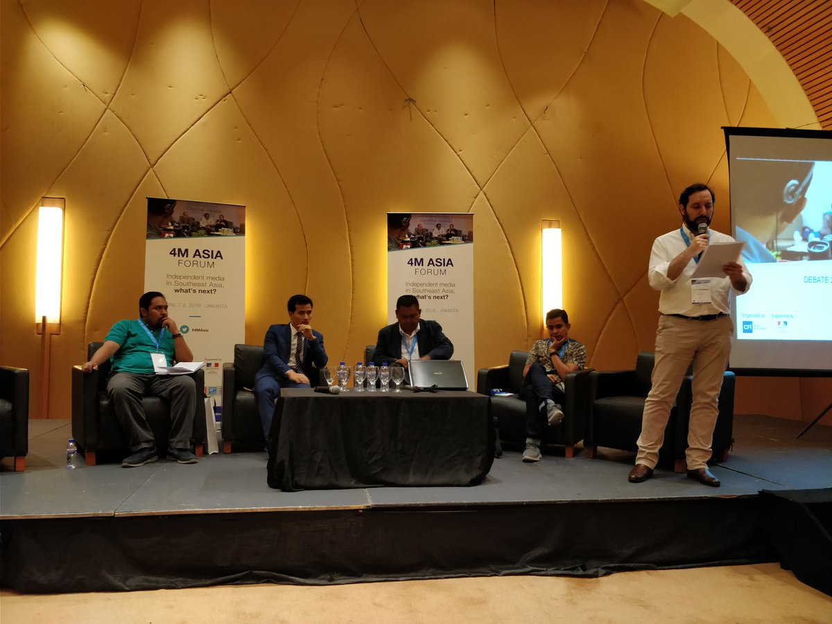 RyBorom's tweet photo. Day 2 #4MAsia  forum: How Community and Mainstream Media Can Work Together? #ACMSEA https://t.co/NEeLJ15qRp