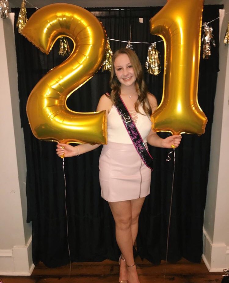 Happy birthday <a href="/megan_prindle/">Megan Prindle</a>!! Hope your day was as special as you are ❤️