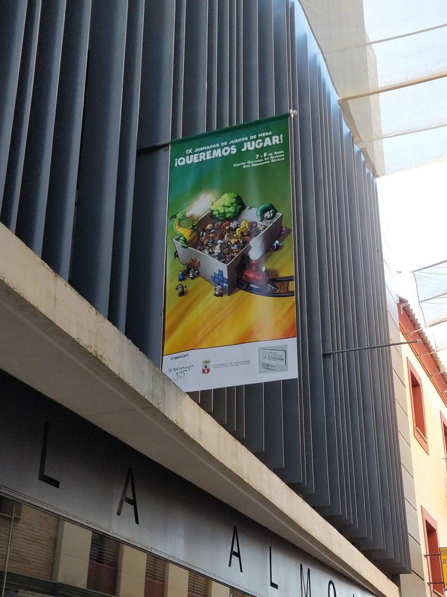 asoeldirigible's tweet photo. Hoy es domingo y nosotros ya estamos en Dos Hermanas para las #IXJornadas de @queremosjugar que volvemos con mucho #Rol @Nosolorol empezando con #PequeñosDetectives y por la tarde #Buscaduendes venios a pasar un buen rato!! https://t.co/su1kwwhuDY