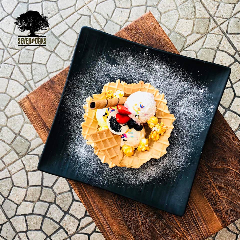 visitjohor_'s tweet photo. Seven Oaks Bakery Cafe | 134, Jalan Serampang, Taman Pelangi 80400 Johor Bahru | 10.00 AM - 11.30PM | 07 338 3377 | Lihat link ini, https://t.co/ZSPkcElf3h

Selamat ber-dessert! https://t.co/GHi0X7admA