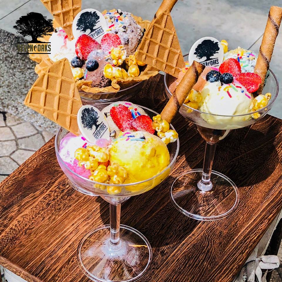 visitjohor_'s tweet photo. Seven Oaks Bakery Cafe | 134, Jalan Serampang, Taman Pelangi 80400 Johor Bahru | 10.00 AM - 11.30PM | 07 338 3377 | Lihat link ini, https://t.co/ZSPkcElf3h

Selamat ber-dessert! https://t.co/GHi0X7admA