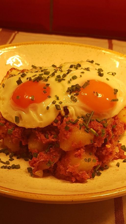 Konnigans's tweet photo. Unashamedly #sunday chillday.. unashamedly #konnigans ...unashamedly #alldaybrunch ...unashamedly #bestsundayroasts !!! 😊😊 #sw18 #sw11 #thetonsleys #oldyorkroad #stjohnshill @NappyValleyNet @theindiehubBiz @BigLocalSW11 @PutneyHive https://t.co/3XJKUJ7uHw