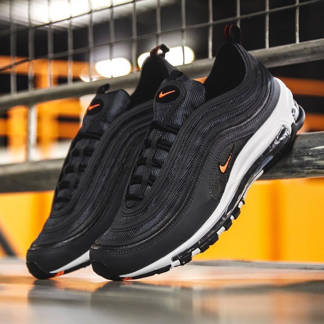 Nike Airmax 97 x Premium⠀
👀 Who likes these? 😍⠀
⠀
📸 @Airmaxalways